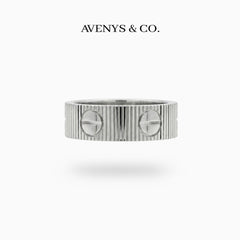 Loop Classic Ring – on White Gold
