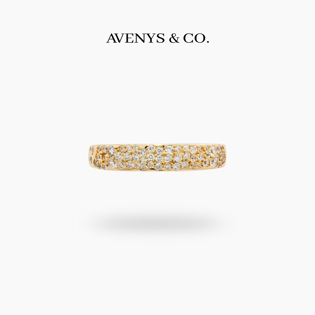 Constellation Classic Ring with White Round Stone – on Yellow Gold