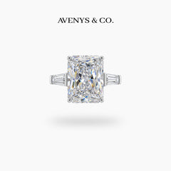Radiant Trilogy Ring with White Radiant Stone – on White Gold