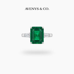 Radiant Trilogy Ring with Green Radiant Stone – on White Gold