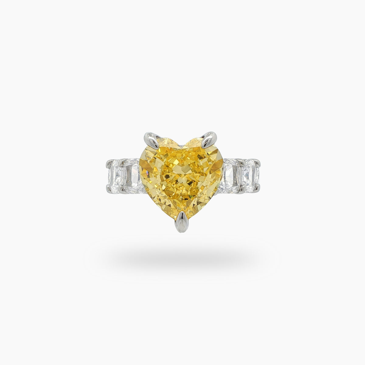 Queens Heart Ring with Yellow Heart Stone – on White Gold
