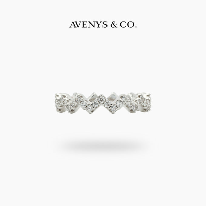 Summit Pave Ring with White Round Stone – on White Gold