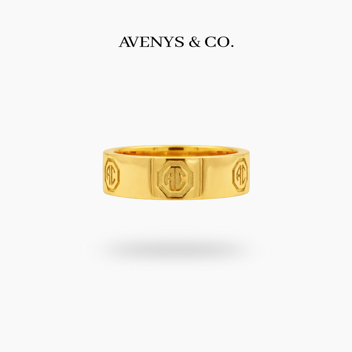 Halo Classic Ring – on Yellow Gold