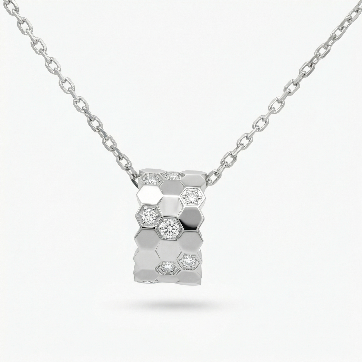 Honeycomb Necklace with White Round Stone – on White Gold