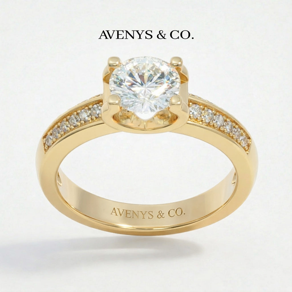 Suspension Max Pave Ring with White Round Stone – on Yellow Gold