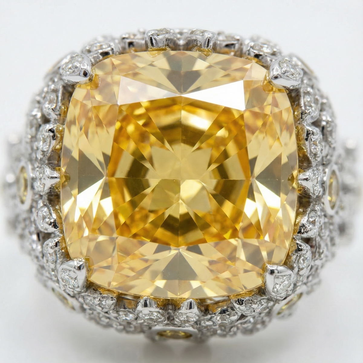White Gold Cocktail Ring with Cushion-Cut Citrine Gemstone