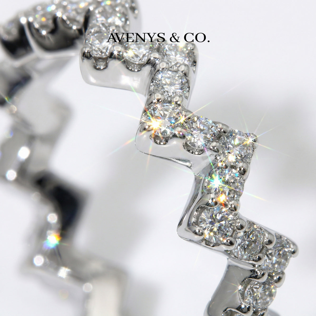 Summit Pave Ring with White Round Stone – on White Gold
