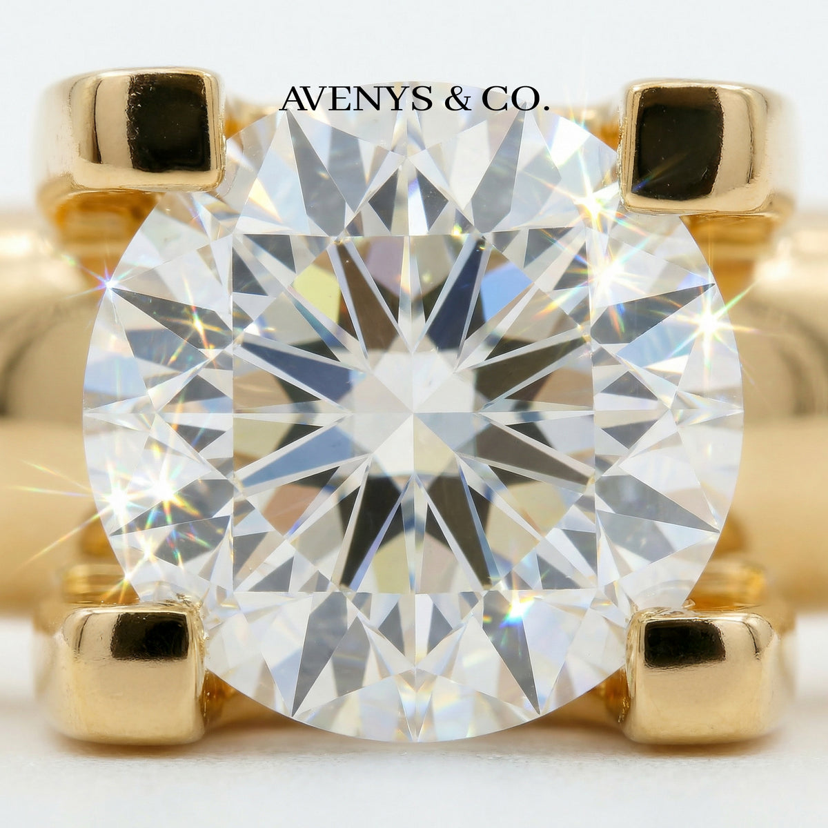 Suspension Max  Ring with White Round Stone – on Yellow Gold