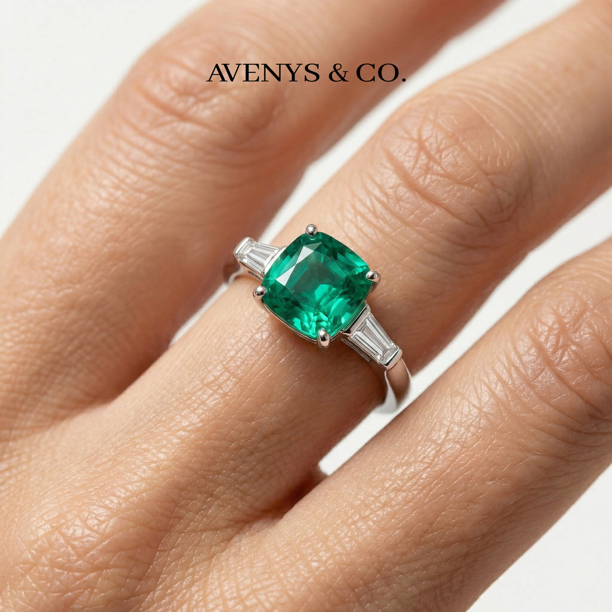 Princess Trilogy Ring with Paraiba Princess Stone – on White Gold