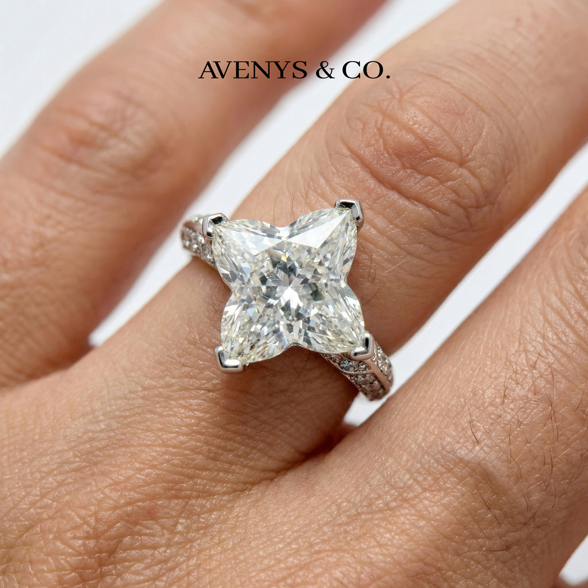 Star Pave Ring with White Marquise Stone – on White Gold