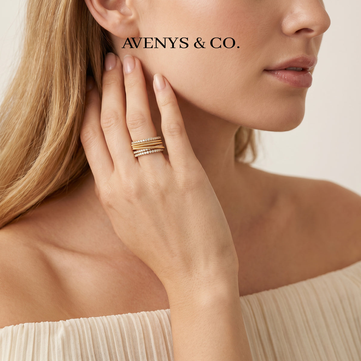Crossline Wide Pave Ring with White Round Stone – on White Gold