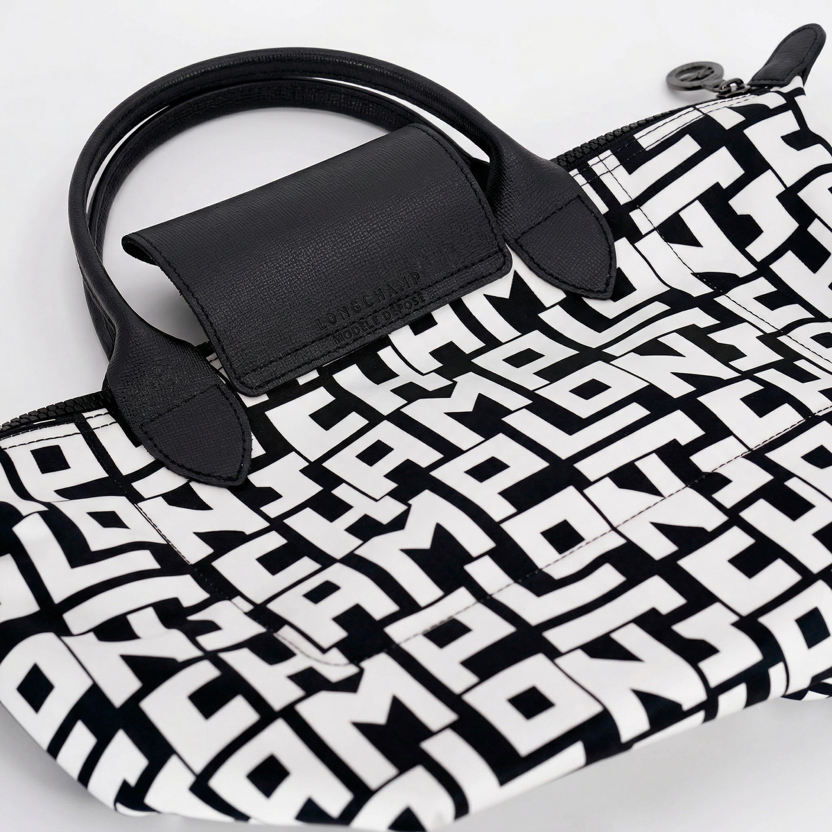 Longchamp Le Pliage LGP – Top Handle / Crossbody Bag