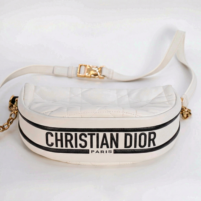 Dior Vibe Hobo Small – Cannage Lambskin