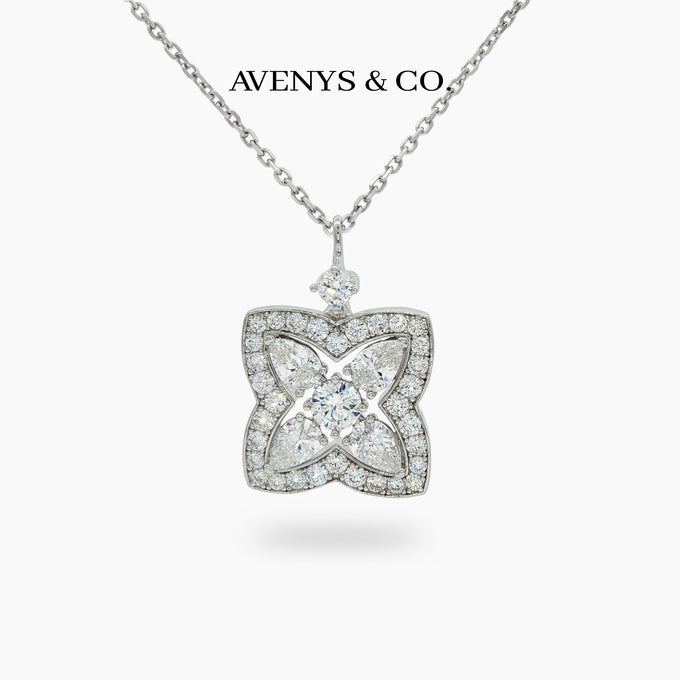 Lotus Classic Necklace with White Round Stone – on White Gold