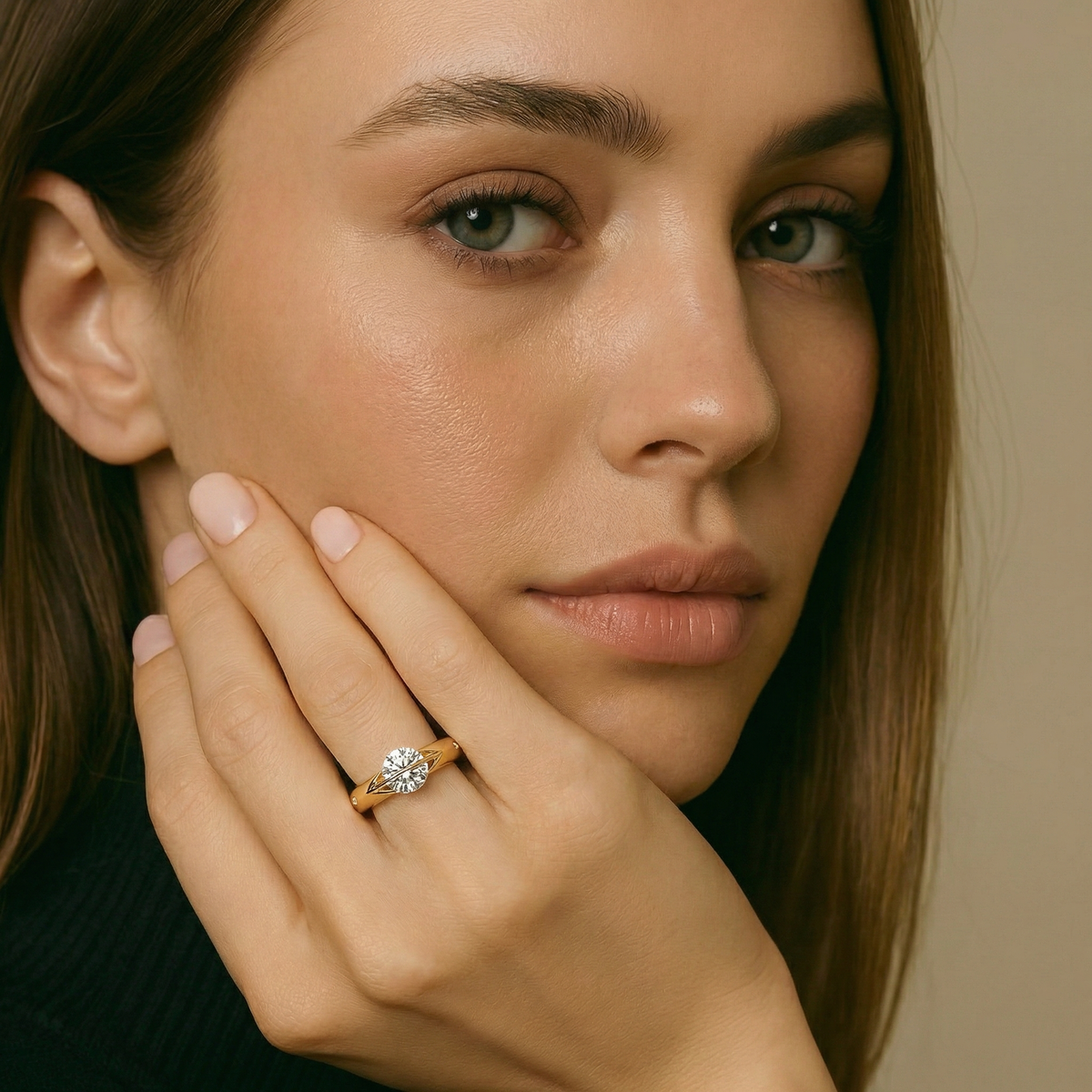 Dancing Diamonds Slim Ring with White Round Stone – on Yellow Gold