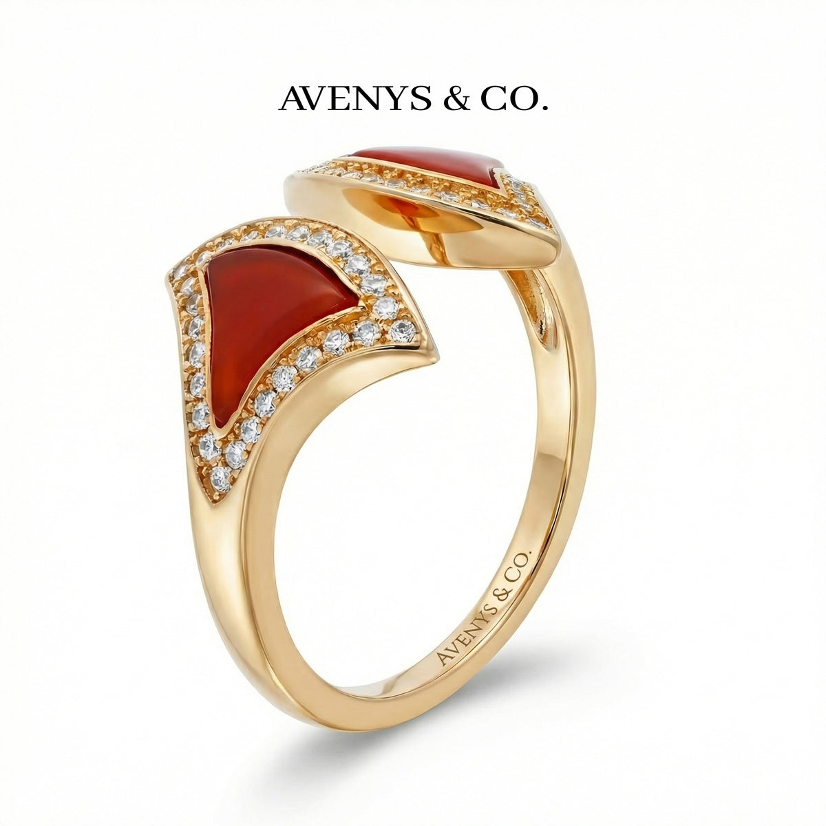 Fan Halo Ring with White Round Stone – on Yellow Gold