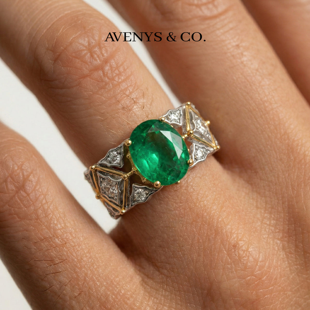 Arabesque Wide Ring with Green Oval Stone – on White Gold