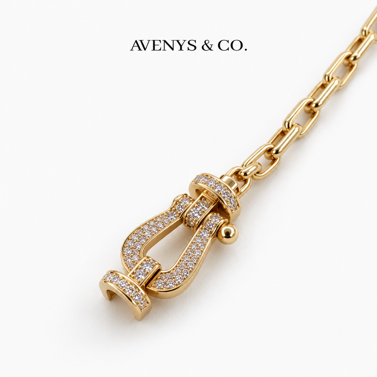AV Anchor Chain Bracelet on Yellow Gold — shackle clasp detail
