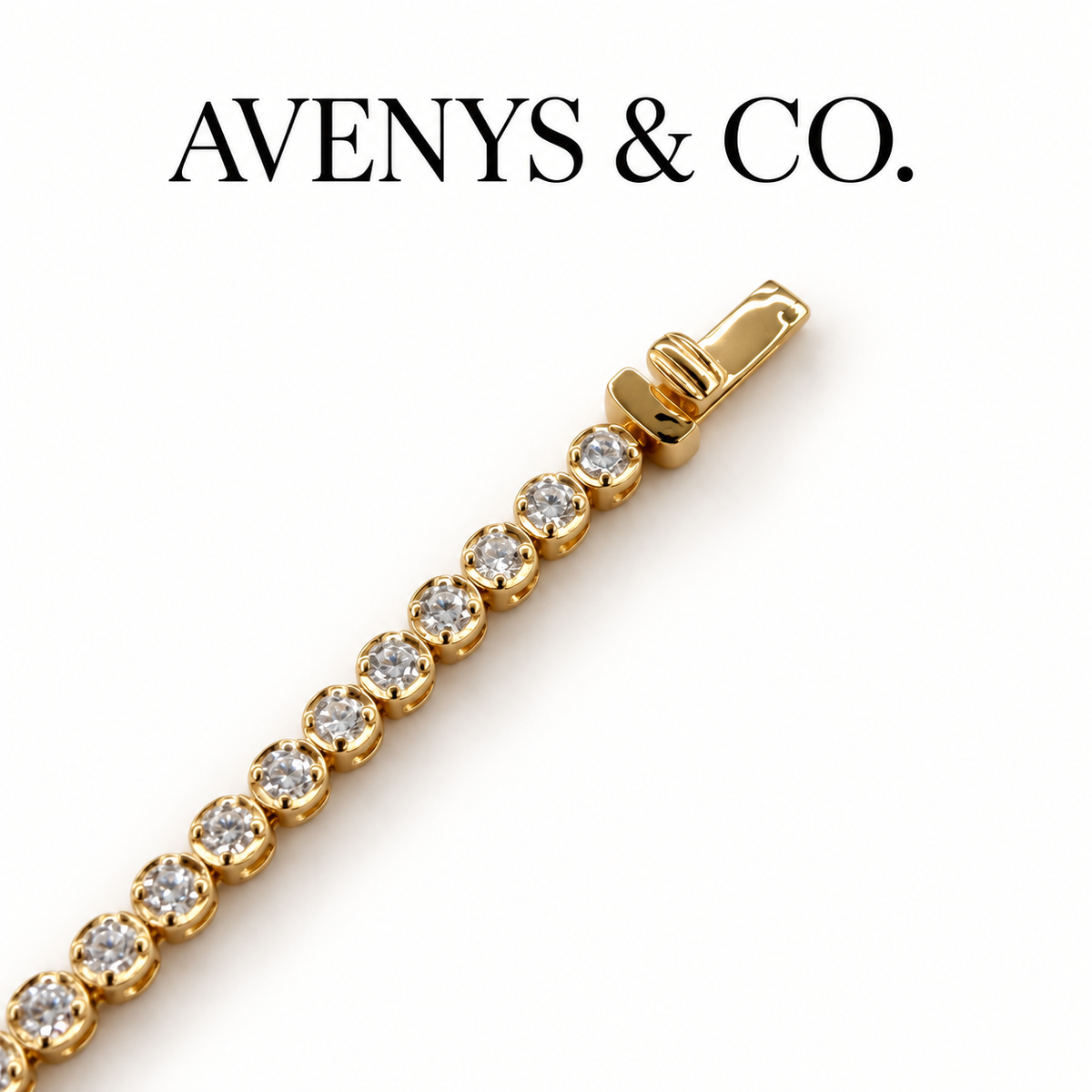AV Anchor™ Tennis Bracelet - on Yellow Gold — Box clasp detail
