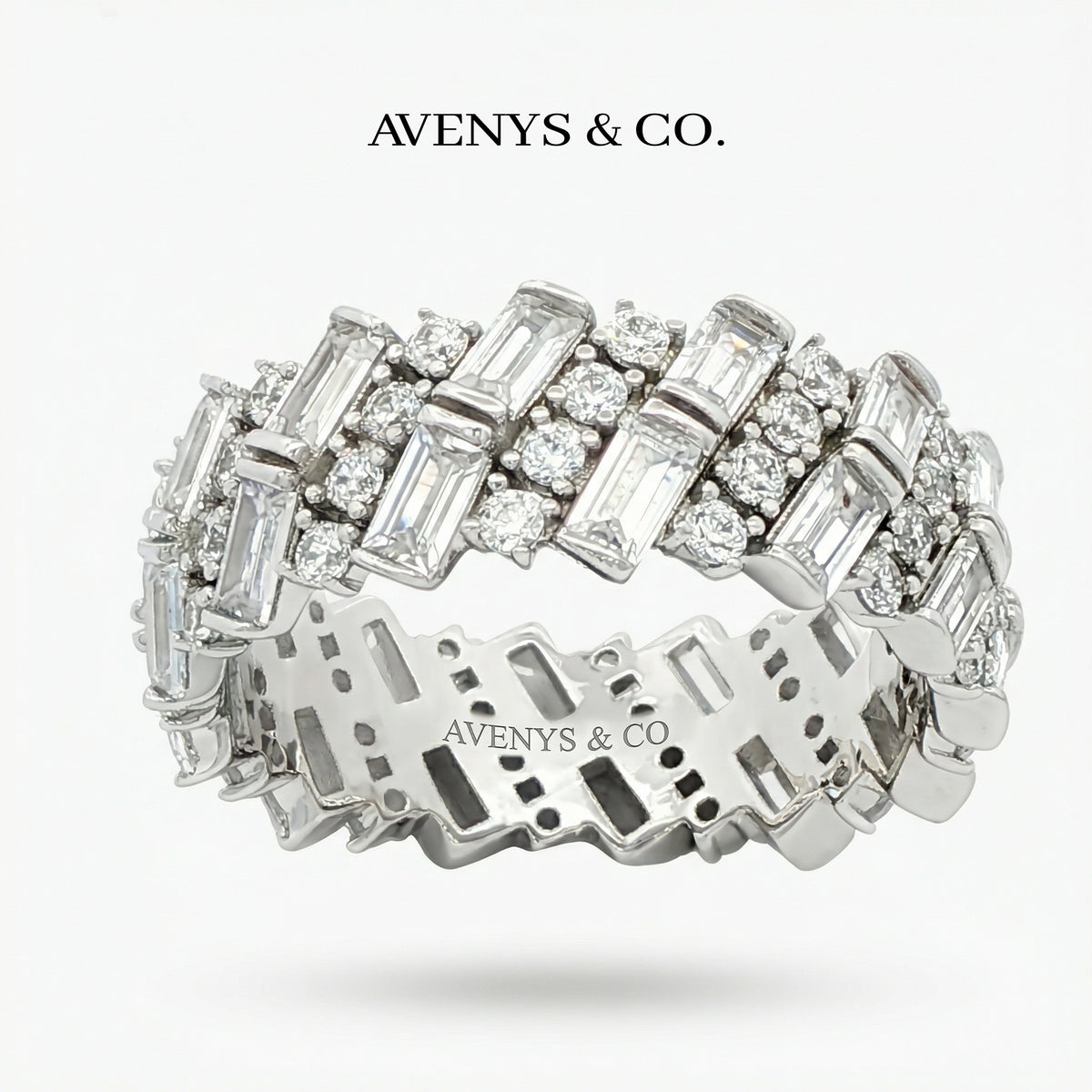Lattice Classic Ring with White Round Stone – on White Gold
